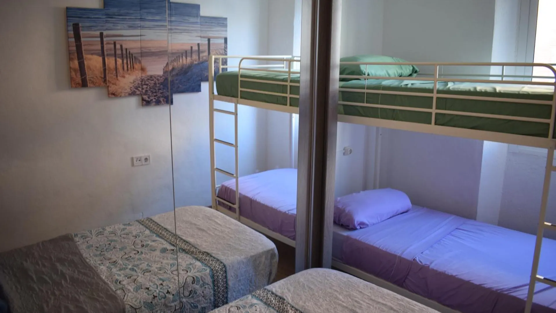 Vialia Apartments Màlaga 0*,