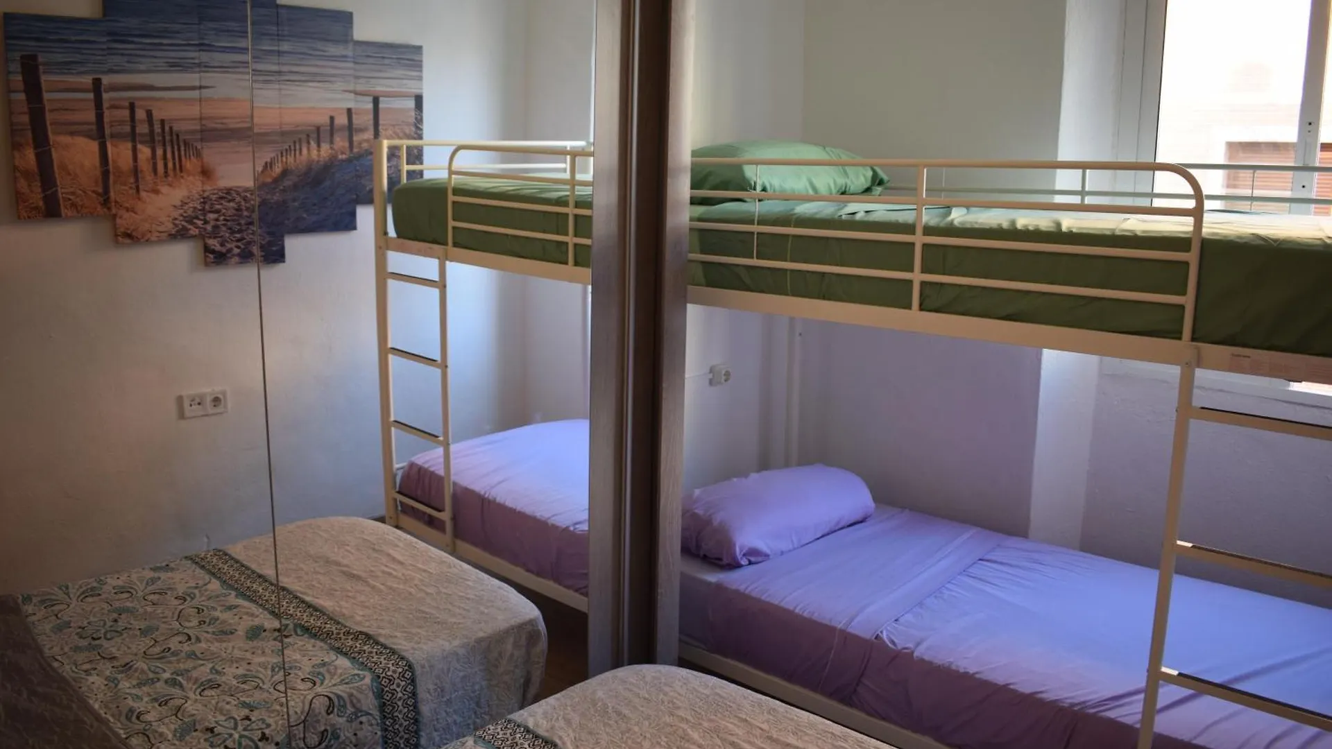 Vialia Apartments Málaga 0*,